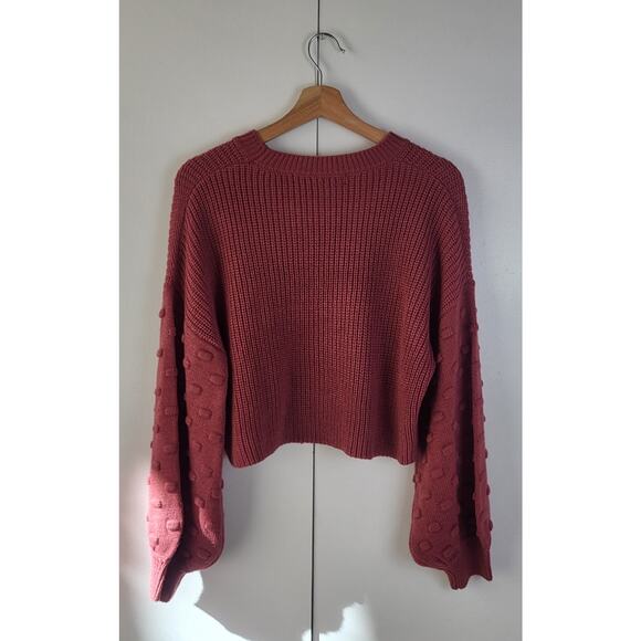 Bobble Crewneck Balloon Sleeve Textured Cropped Knit Sweater by HYFVE | M - Picture 7 of 8